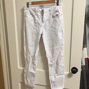Just Black Women's Crisp White Skinny Jeans